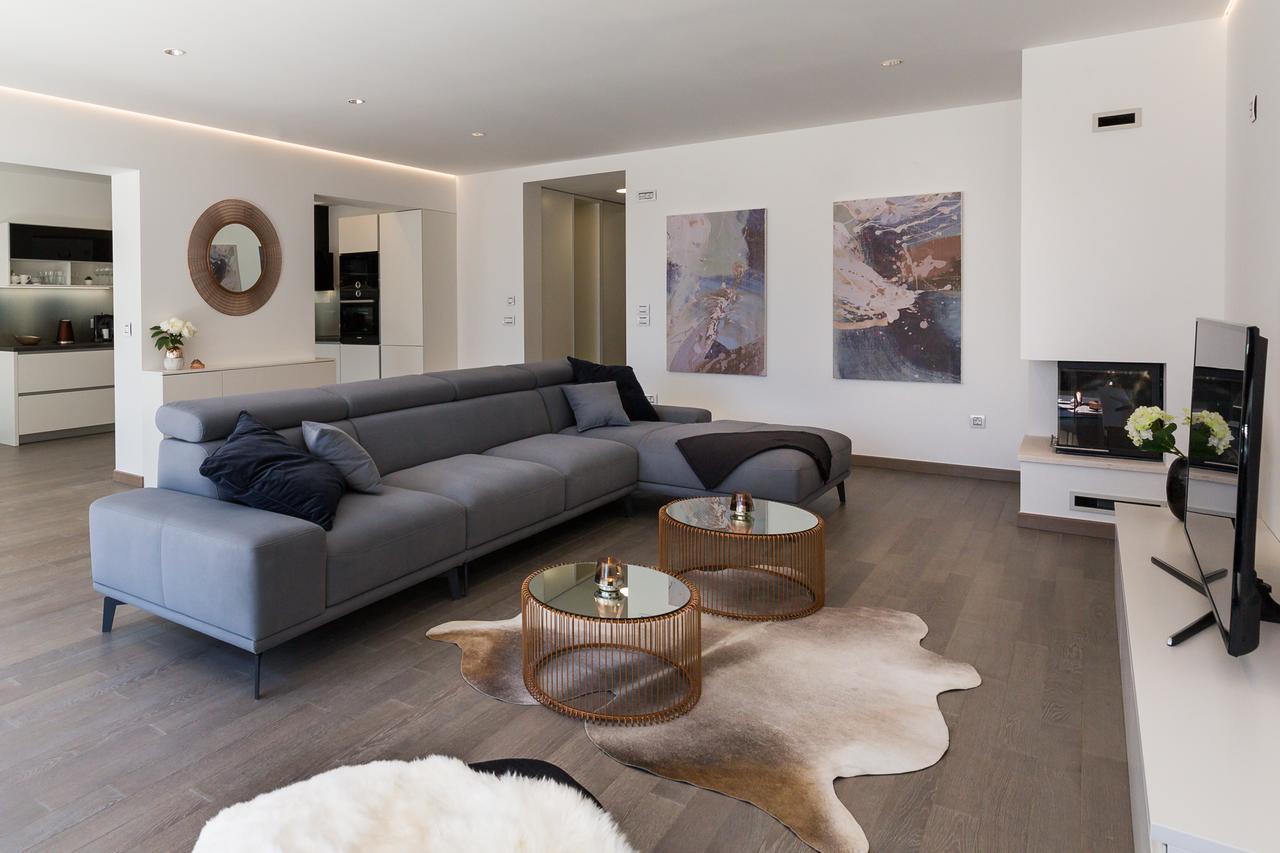 Shell Luxury Residences With Pool And Whirlpool Zara Esterno foto