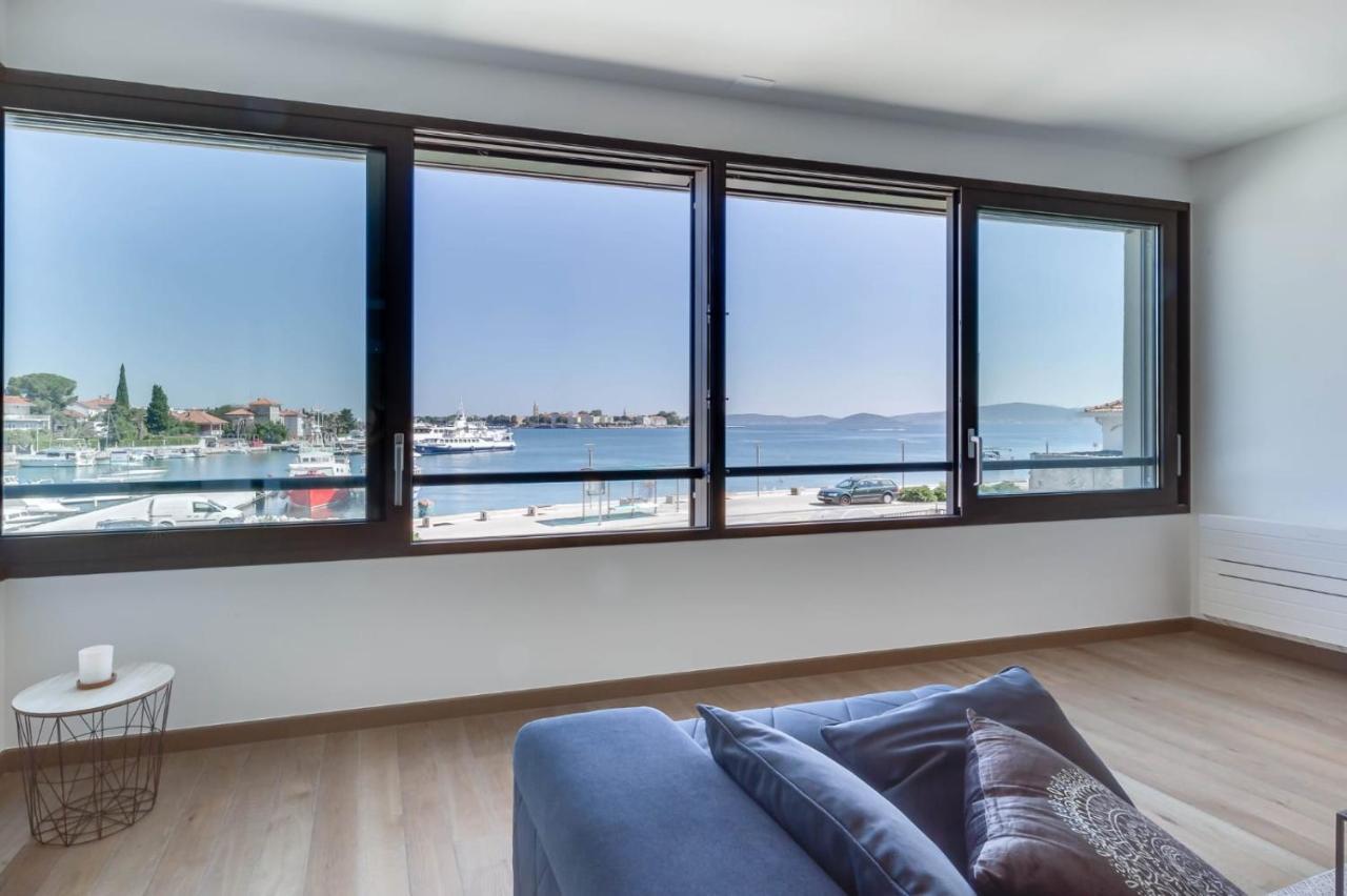 Shell Luxury Residences With Pool And Whirlpool Zara Esterno foto