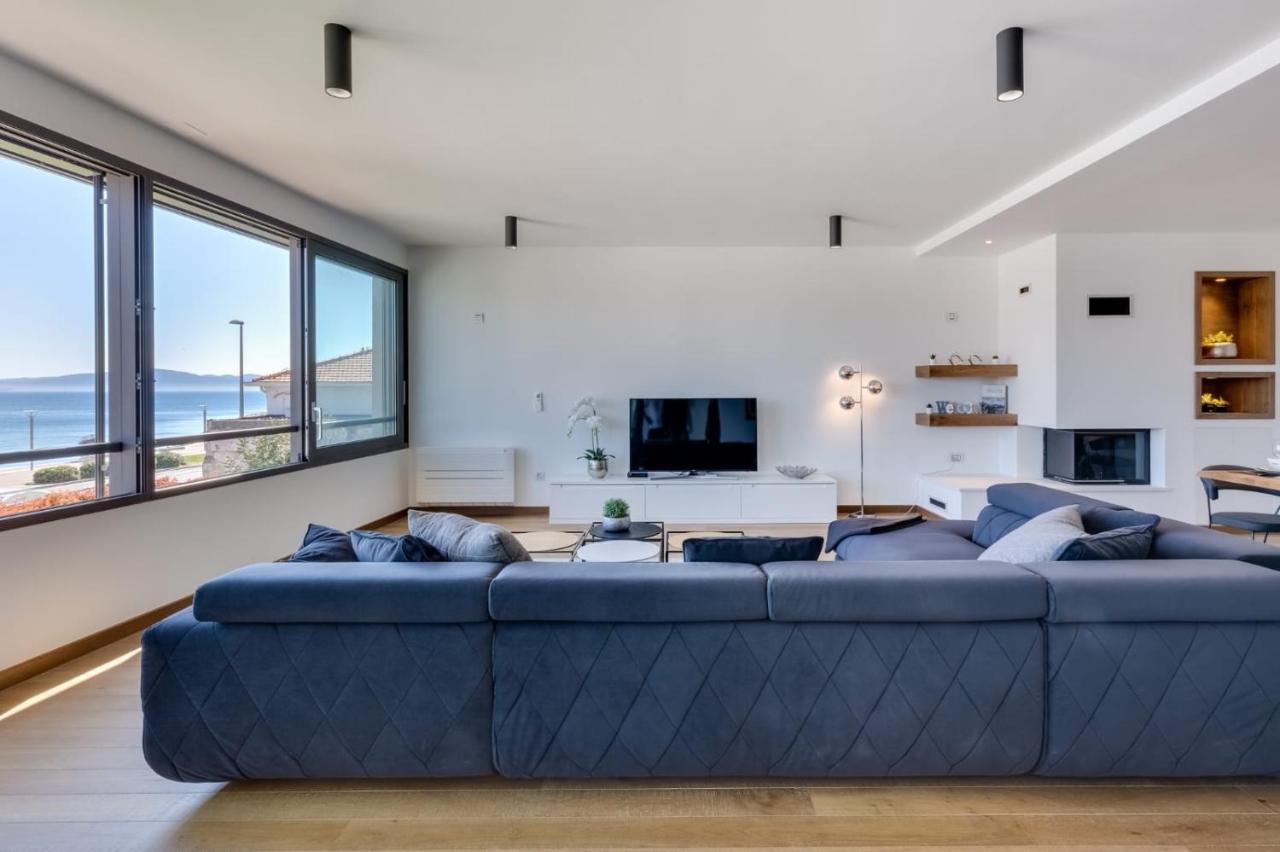 Shell Luxury Residences With Pool And Whirlpool Zara Esterno foto