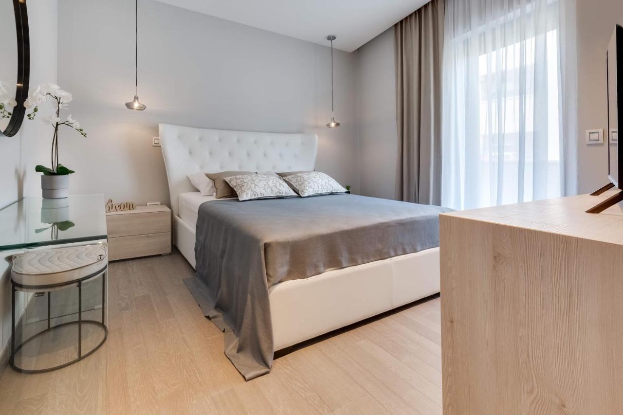 Shell Luxury Residences With Pool And Whirlpool Zara Esterno foto